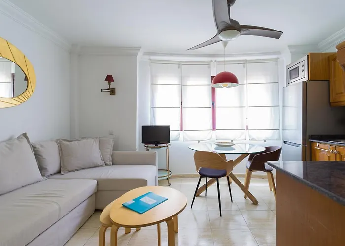 Quiet Behind The By Canariasgetaway Las Palmas de Gran Canaria