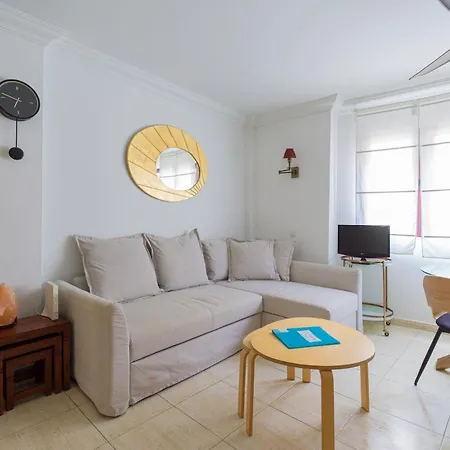 Quiet Behind The By Canariasgetaway * Las Palmas de Gran Canaria