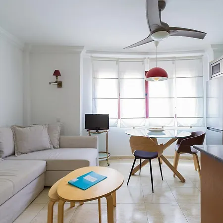 Quiet Behind The By Canariasgetaway Las Palmas / Gran Canaria