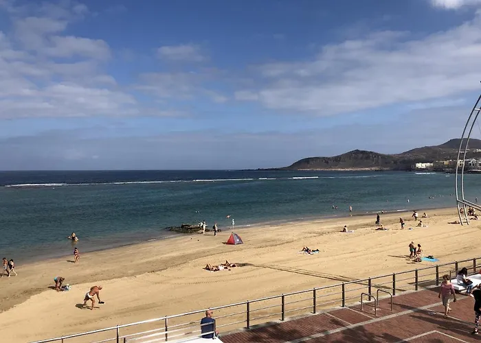 アパート Quiet Behind The By Canariasgetaway *