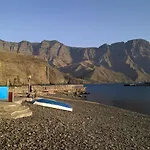 Quiet Behind The By Canariasgetaway Las Palmas / Gran Canaria