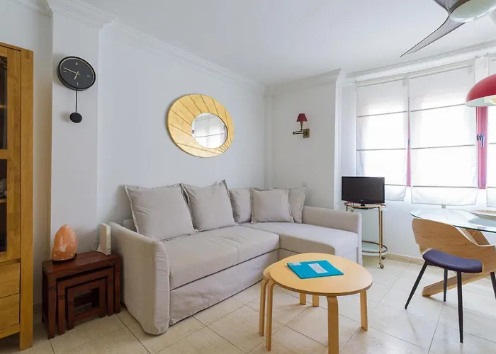 Quiet Behind The By Canariasgetaway * Las Palmas de Gran Canaria